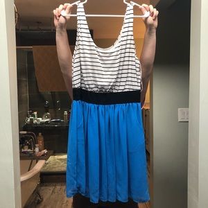 ModCloth (Double Zero) Midi Dress